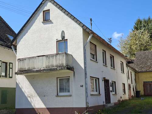 Foto - Haus zum Kaufen in Oberreidenbach 69.000,00 € 118 m²