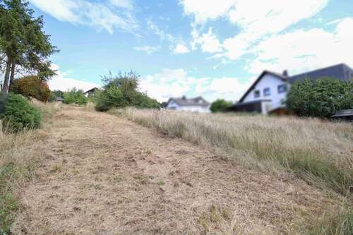 Foto - Grundstück zu verkaufen in Brechen 199.000,00 € 1028.11 m²
