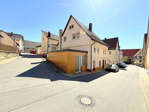 Foto - Haus zum Kaufen in Hüffenhardt 398.000,00 € 144 m²