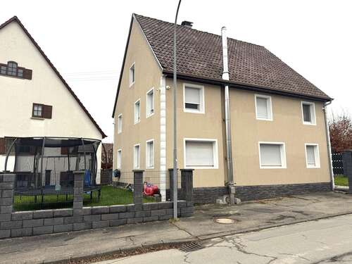 Foto - Haus zum Kaufen in Schemmerhofen 480.000,00 € 195.84 m²