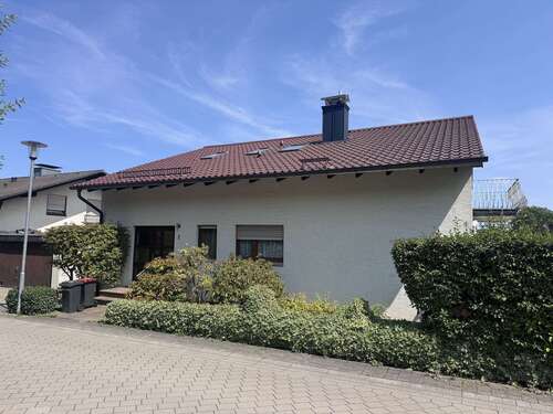 Foto - Haus zum Kaufen in Karlsruhe 599.500,00 € 194.5 m²