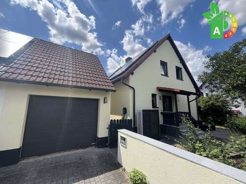 Foto - Haus zum Kaufen in Hagenbüchach 487.000,00 € 147.83 m²