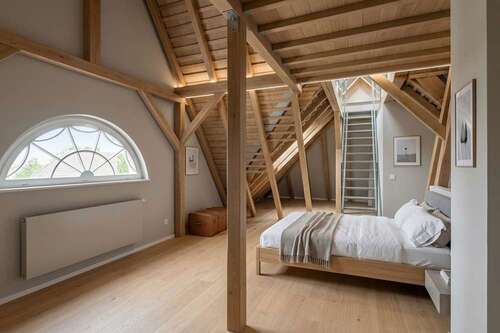 Foto - Haus zum Kaufen in LahrSchwarzwald 800.000,00 € 270 m²