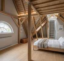 Haus zum Kaufen in LahrSchwarzwald 800.000,00 € 270 m² - Lahr/Schwarzwald