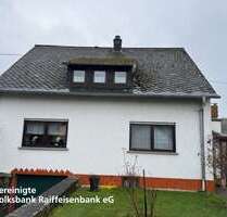 Haus zum Kaufen in Veldenz 229.000,00 € 144 m²