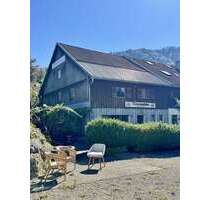Haus zum Kaufen in Oberstaufen 470.000,00 € 250 m²