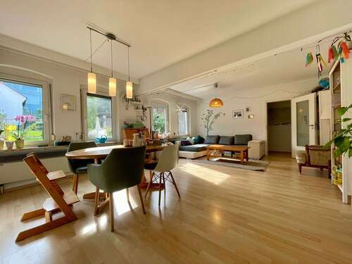 Foto - Haus zum Kaufen in Waiblingen 739.000,00 € 195 m²