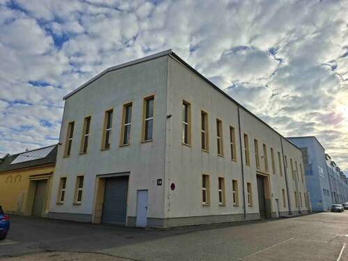 Foto - Halle in Grimma 1.756,70 € 387.51 m²