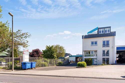 Foto - Haus zum Kaufen in Neuwied 1.295.000,00 € 170 m²