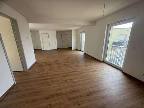 Foto - Wohnung zum Mieten in Homburg 990,00 € 82.29 m²