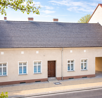 Haus zum Kaufen in Liebenwalde 375.000,00 € 137 m²