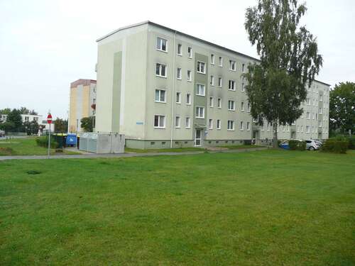 Foto - Wohnung zum Mieten in Warin 357,00 € 58.37 m²