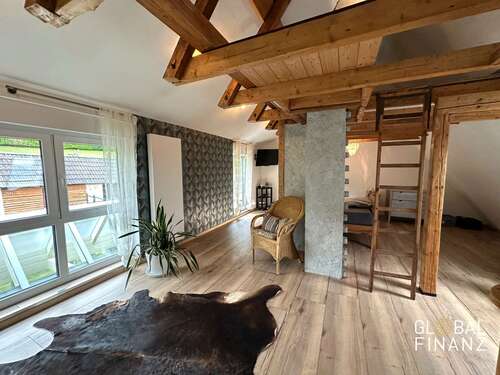 Foto - Haus zum Kaufen in Siegen 529.000,00 € 183 m²