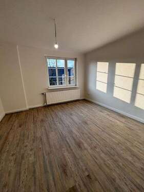 Foto - Wohnung zum Mieten in Neumünster 330,00 € 52.18 m²