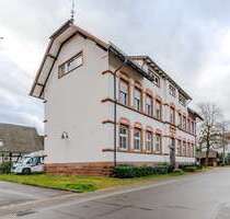 Haus zum Kaufen in Achern Önsbach 900.000,00 € 278 m² - Achern / Önsbach