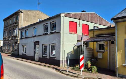 Foto - Haus zum Kaufen in Elmshorn 97.000,00 € 100 m²