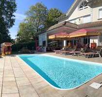 Haus zum Kaufen in Leichlingen 1.450.000,00 € 374 m²
