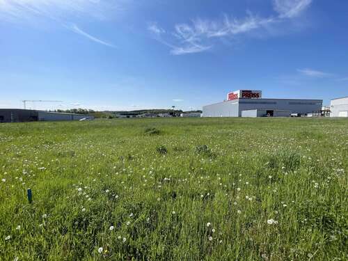 Foto - Grundstück in Roth 222.000,00 € 3463 m²