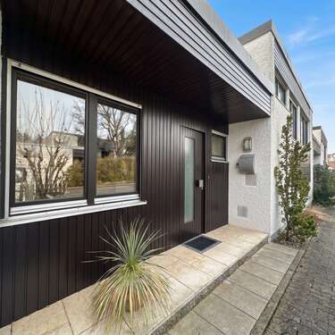 Foto - Haus zum Kaufen in Erlangen 619.000,00 € 142 m²