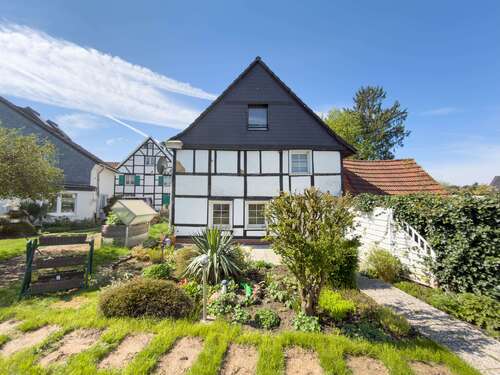 Foto - Haus zum Kaufen in Leverkusen 148.000,00 € 77 m²