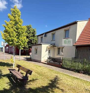 Foto - Haus zum Kaufen in Thurland 49.900,00 € 130 m²