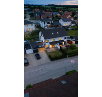 Haus zum Mieten in Neumarkt-Sankt Veit 1.990,00 € 165 m²