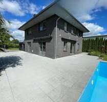 Haus zum Kaufen in Stolpe 598.000,00 € 157.57 m²