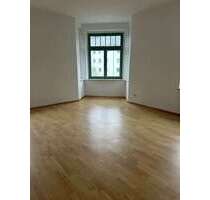 Wohnung zum Mieten in Chemnitz 451,00 € 81.94 m²