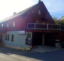 Haus zum Kaufen in Saupsdorf 295.000,00 € 254 m²