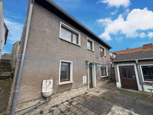 Foto - Haus zum Kaufen in Roßleben - Wiehe 27.000,00 € 97.9 m²