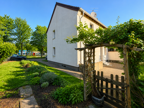 Foto - Haus zum Kaufen in Frechen 349.900,00 € 105 m²