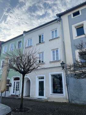 Foto - Wohnung zum Mieten in Laufen 470,00 € 47 m²