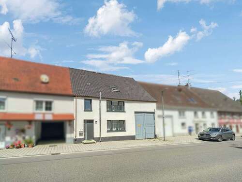 Foto - Haus zum Kaufen in Langenenslingen 279.000,00 € 150 m²