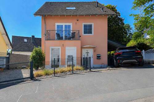 Foto - Haus zum Kaufen in Rösrath 678.000,00 € 185 m²