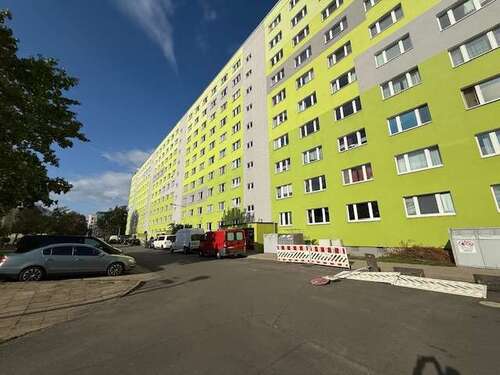 Foto - Wohnung zum Mieten in Magdeburg 296,00 € 49.47 m²