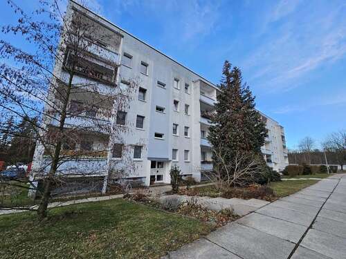 Foto - Wohnung zum Mieten in Klingenberg 420,00 € 66.2 m²