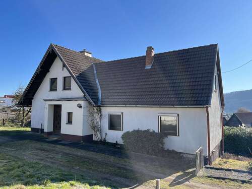 Foto - Haus zum Kaufen in Rohr 117.000,00 € 156 m²