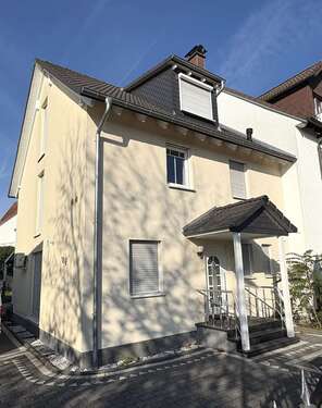 Foto - Haus zum Kaufen in Neu-Isenburg 850.000,00 € 165 m²