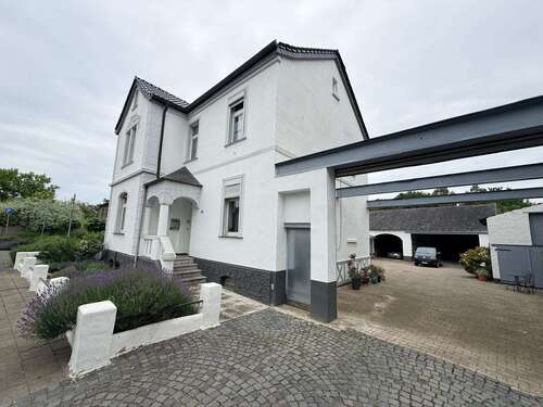 Foto - Haus zum Kaufen in Wegberg 660.000,00 € 220 m²
