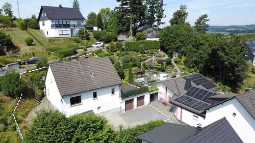 Foto - Haus zum Kaufen in Reichshof 129.000,00 € 104 m²