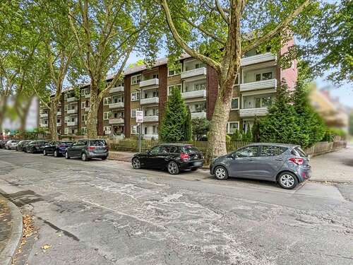 Foto - Haus zum Kaufen in Gelsenkirchen 2.300.000,00 € 1984 m²