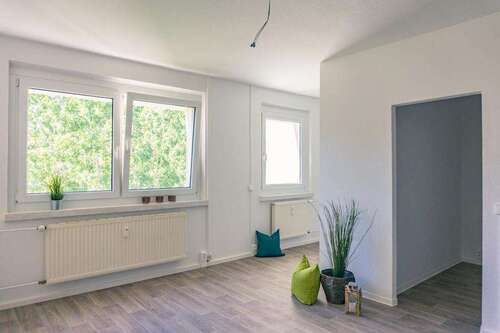 Foto - Wohnung zum Mieten in Chemnitz 174,00 € 32.31 m²