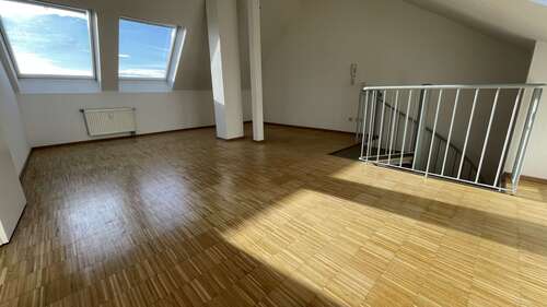 Foto - Wohnung zum Mieten in Chemnitz 399,00 € 80 m²