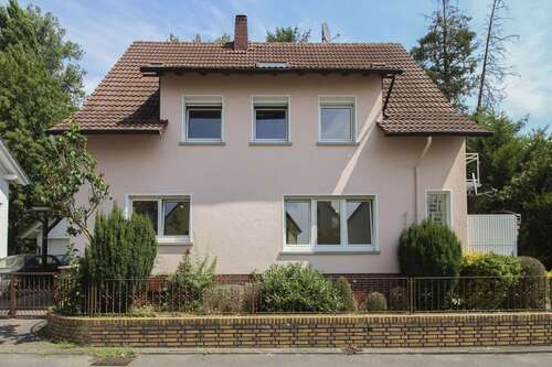 Foto - Haus zum Kaufen in Bad Homburg vor der Höhe 699.000,00 € 172.1 m²
