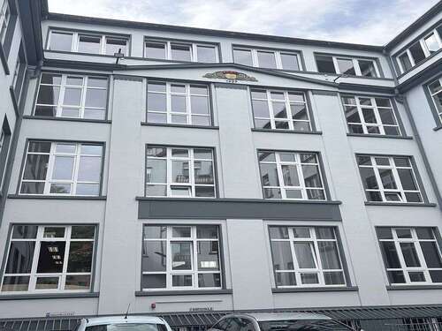 Foto - Haus zum Kaufen in Krefeld 2.150.000,00 € 687 m²