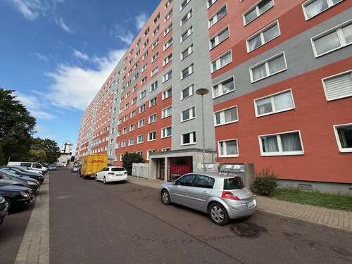 Foto - Wohnung zum Mieten in Magdeburg 296,00 € 49.47 m²