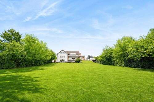 Foto - Haus zum Kaufen in Bad Honnef 1.070.000,00 € 500 m²