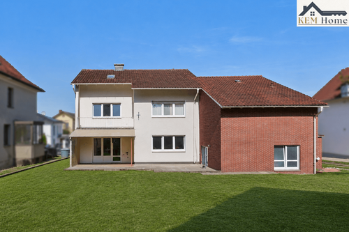 Foto - Haus zum Kaufen in Bad Oeynhausen 333.000,00 € 324 m²