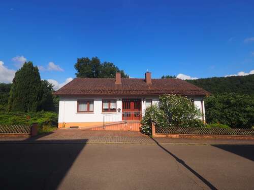 Foto - Haus zum Kaufen in Zweibrücken 245.000,00 € 104 m²
