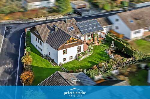 Foto - Haus zum Kaufen in Essenbach-Mirskofen 755.000,00 € 180 m²